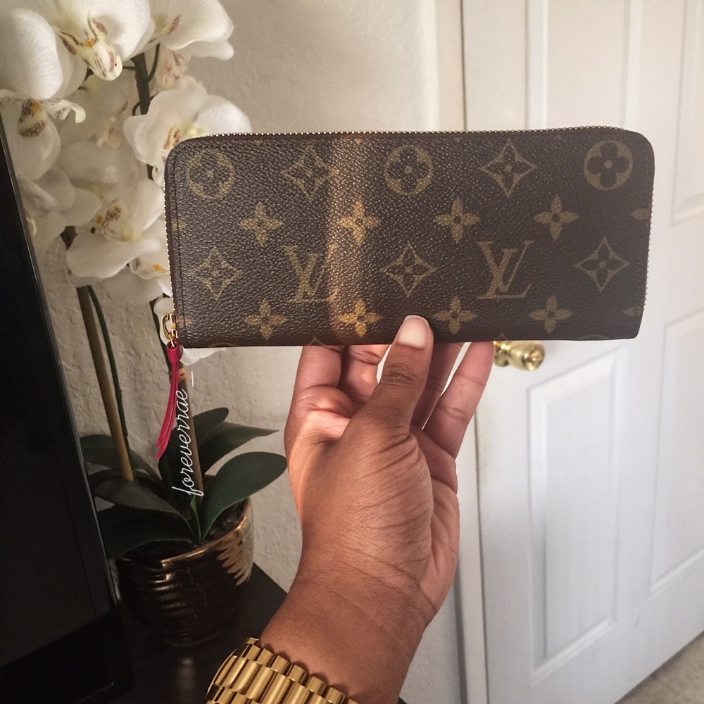 • • S O L D • •  (@mdowley) Louis Vuitton | Cle...